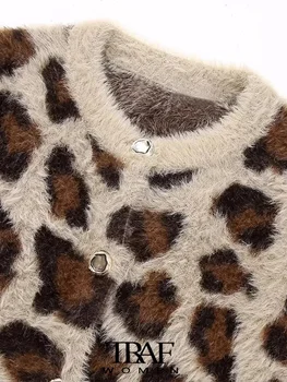 TRAF-Женский леопардовый жаккардовый трикотажный кардиган-свитер из искусственного меха, длинный рукав, на пуговицах, женская верхняя одежда, шикарные топы, мода Изображение 2
