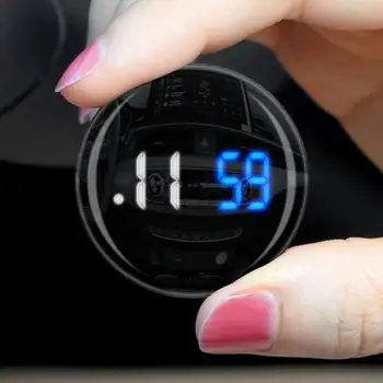  Цифровые автомобильные электронные часы Светодиодные вентиляционные часы Stick-On Часы Автоматические часы с сенсорным управлением для автомобильных декоративных принадлежностей Изображение 4